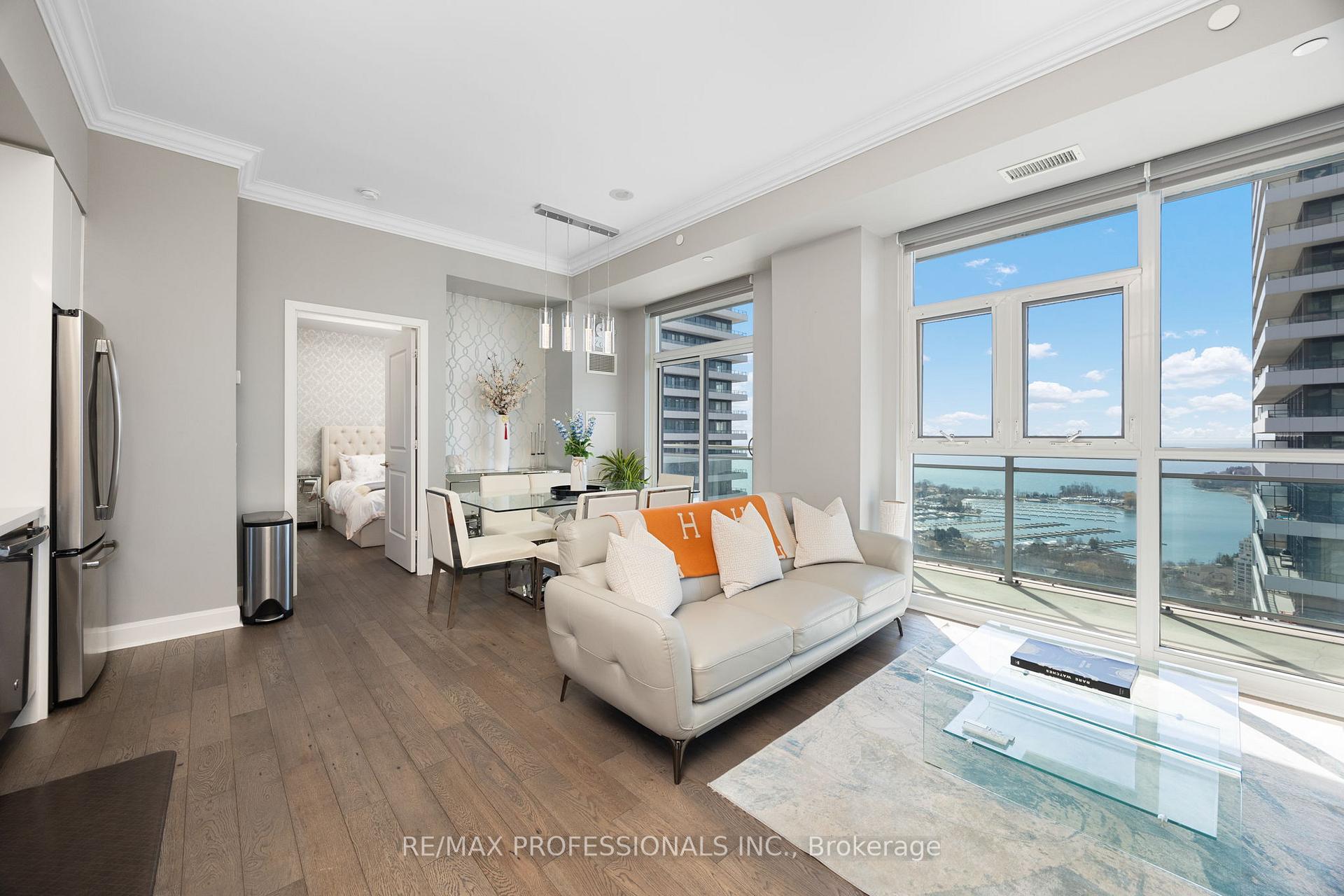 33 Shore Breeze Drive LPH3501, Toronto W06, ON M8V 0G1