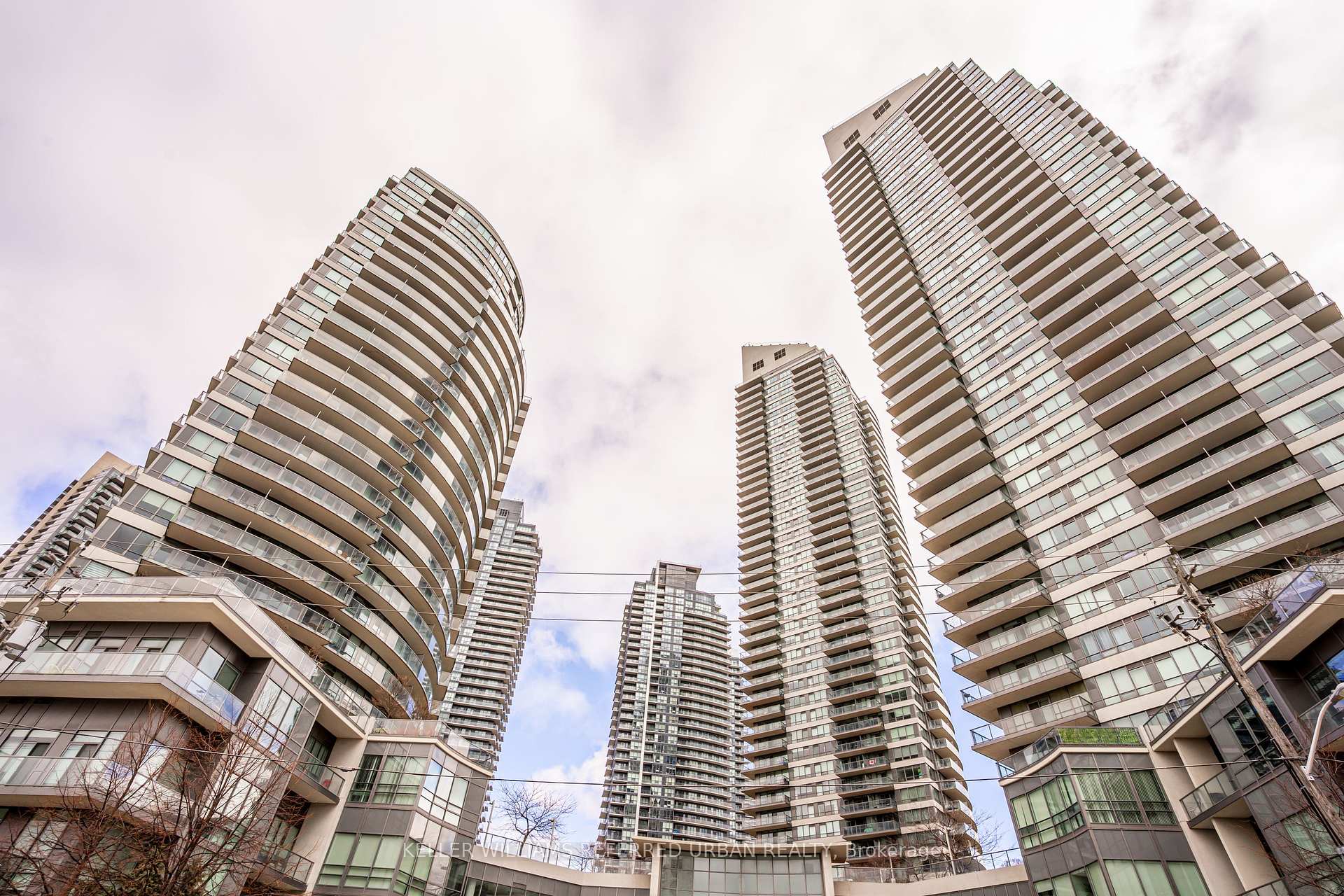 15 Legion Road 1002, Toronto W06, ON M8V 0A9