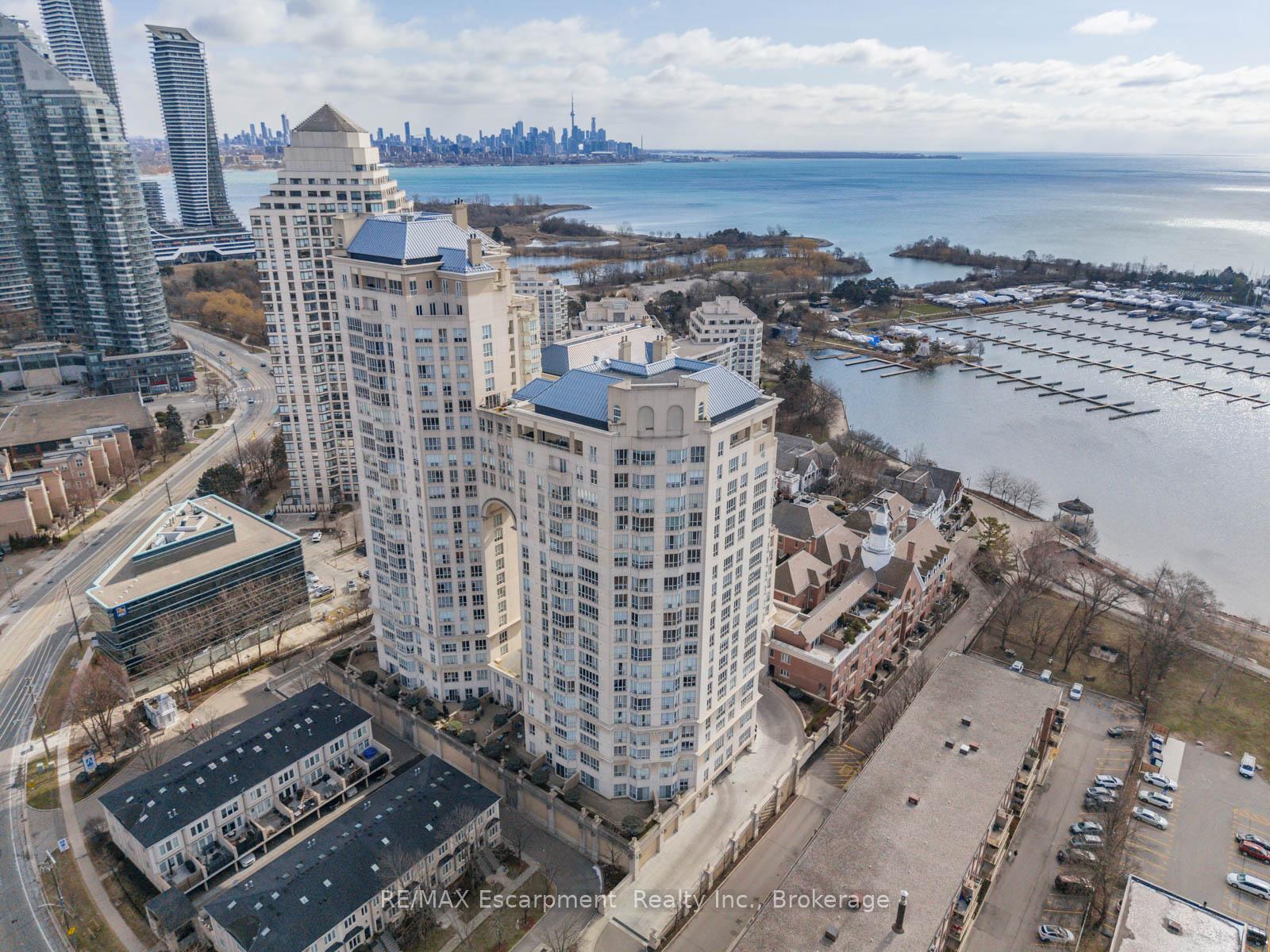 2287 Lake Shore Road W 301, Toronto W06, ON M8V 3Y1