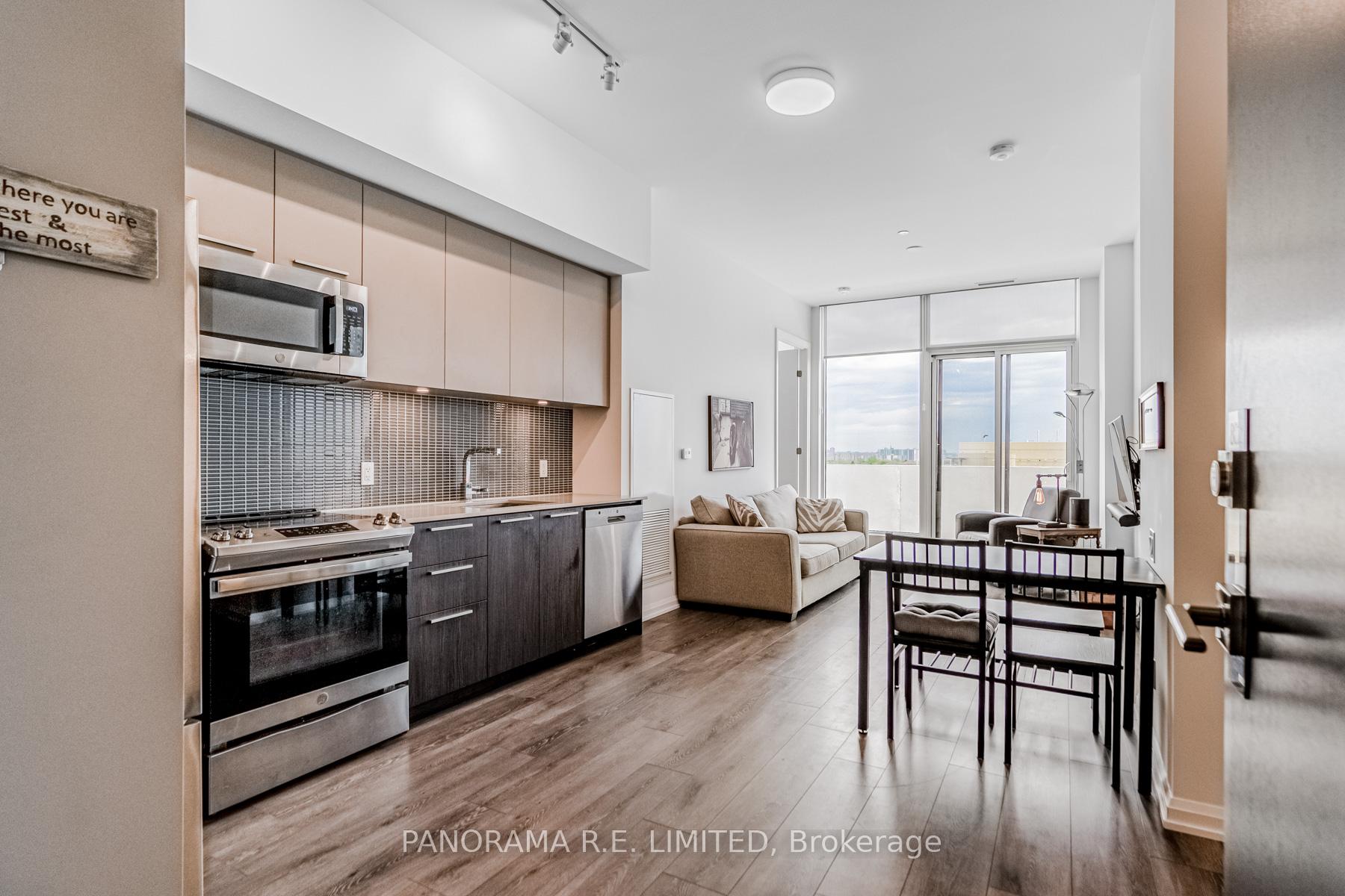 4208 Dundas Street W 802, Toronto W08, ON M8X 1Y6