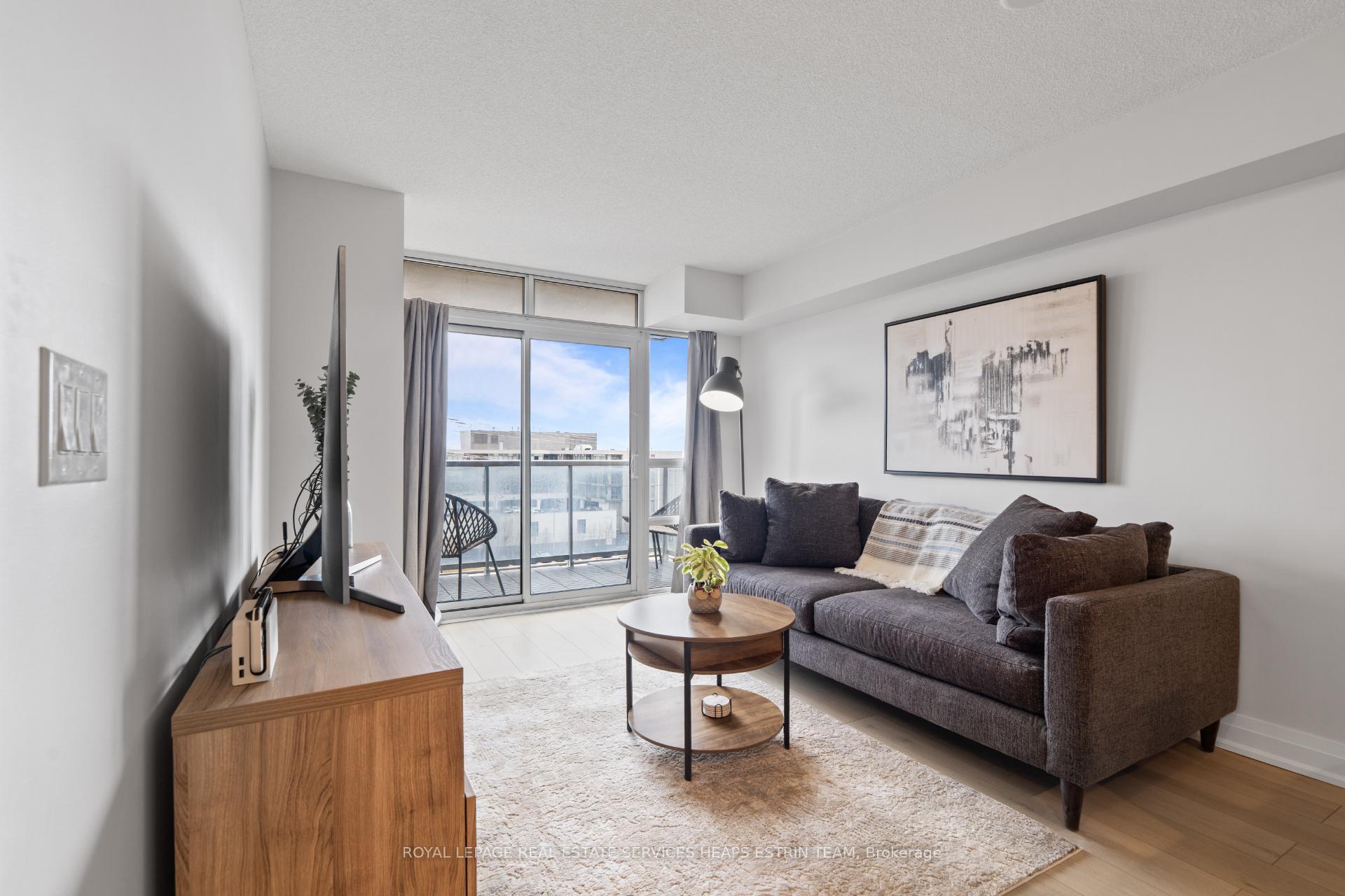 3 Michael Power Place 606, Toronto W08, ON M9A 0A2