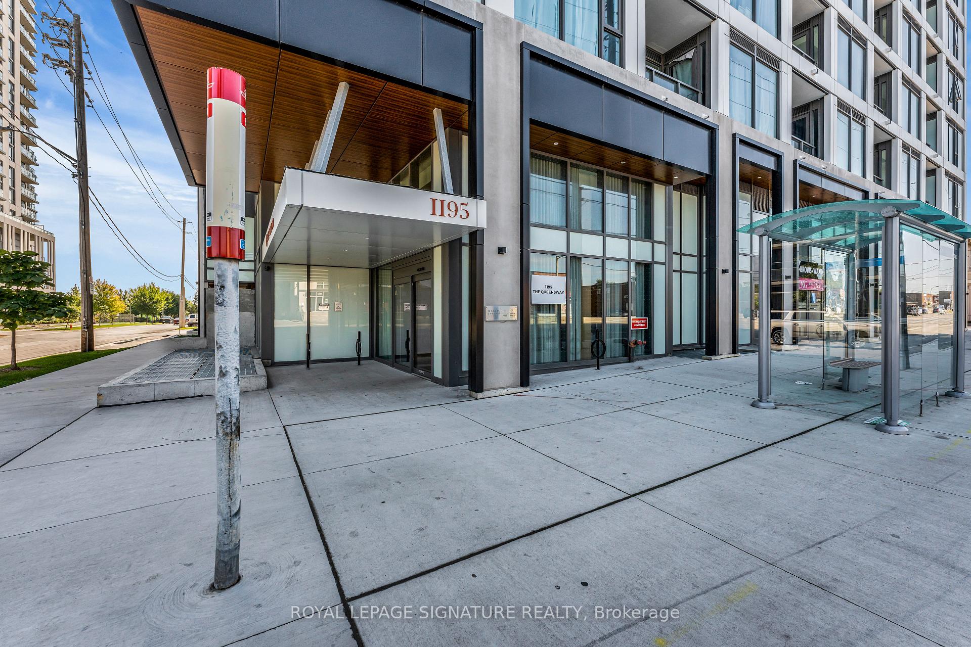 1195 The Queensway N/A 317, Toronto W08, ON M8Z 1R6