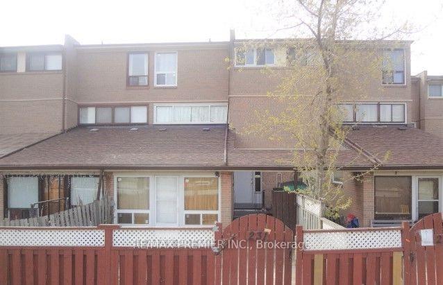 260 John Garland Boulevard 231, Toronto W10, ON M9V 1N8
