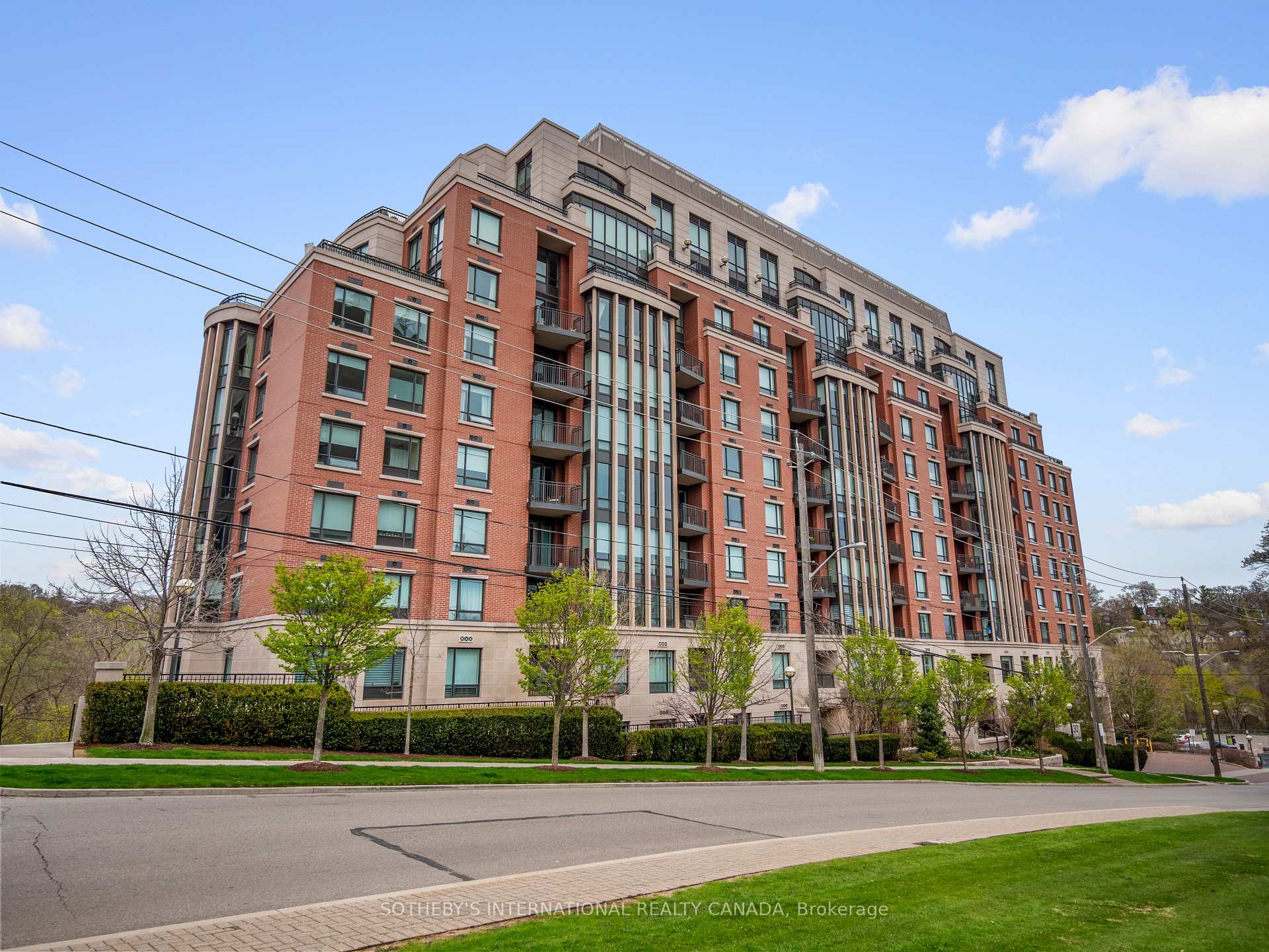 30 Old Mill Road 301, Toronto W08, ON M8X 0A5