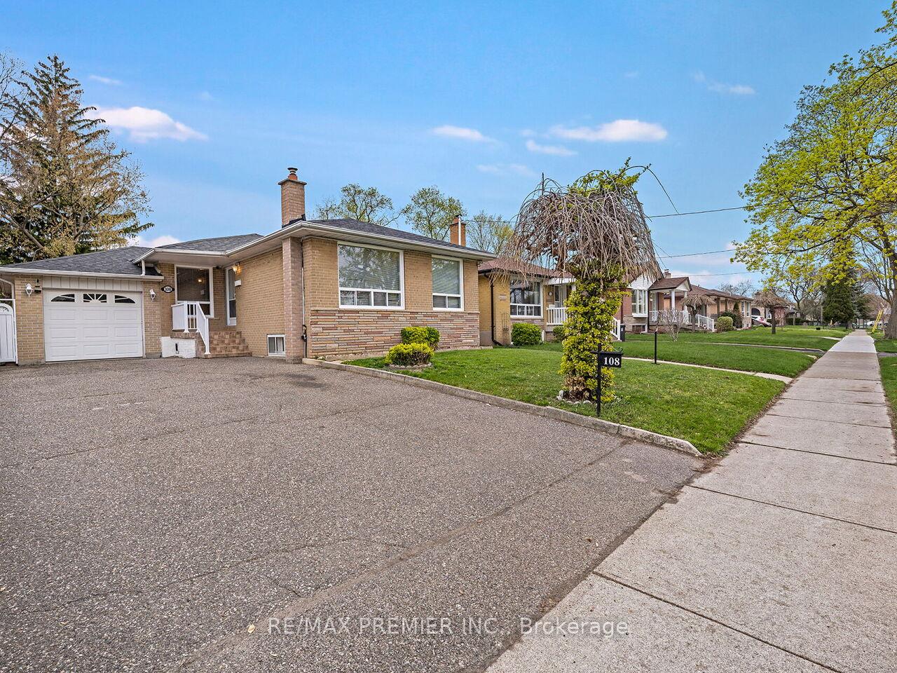 108 Thistle Down Boulevard, Toronto W10, ON M9V 1J6