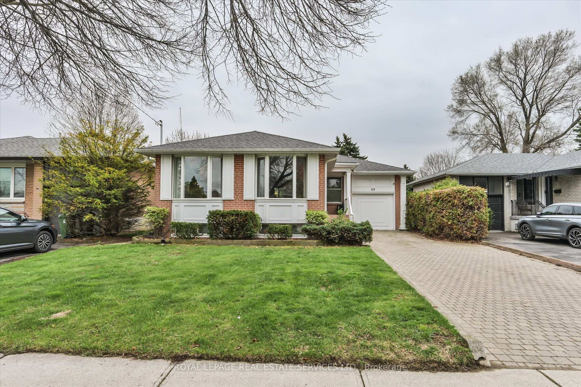 68 Renault Crescent, Toronto W09, ON M9P 1J5