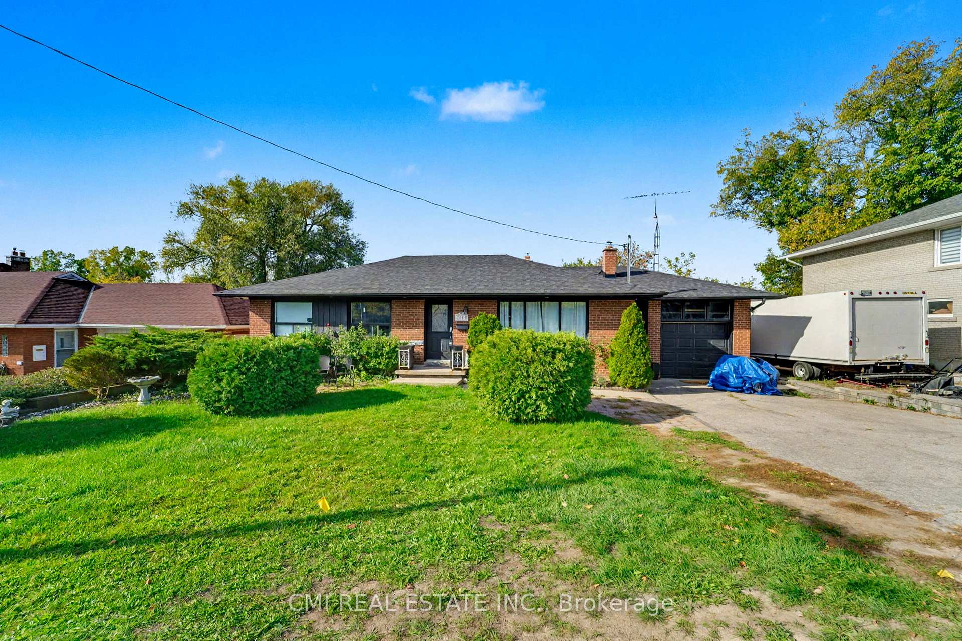 2610 Islington Avenue, Toronto W10, ON M9V 2X3
