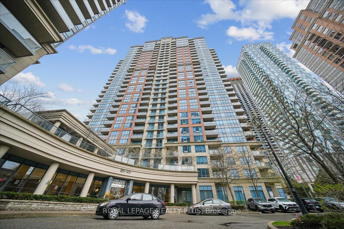 35 VIKING Lane 1038, Toronto W08, ON M9B 0A2