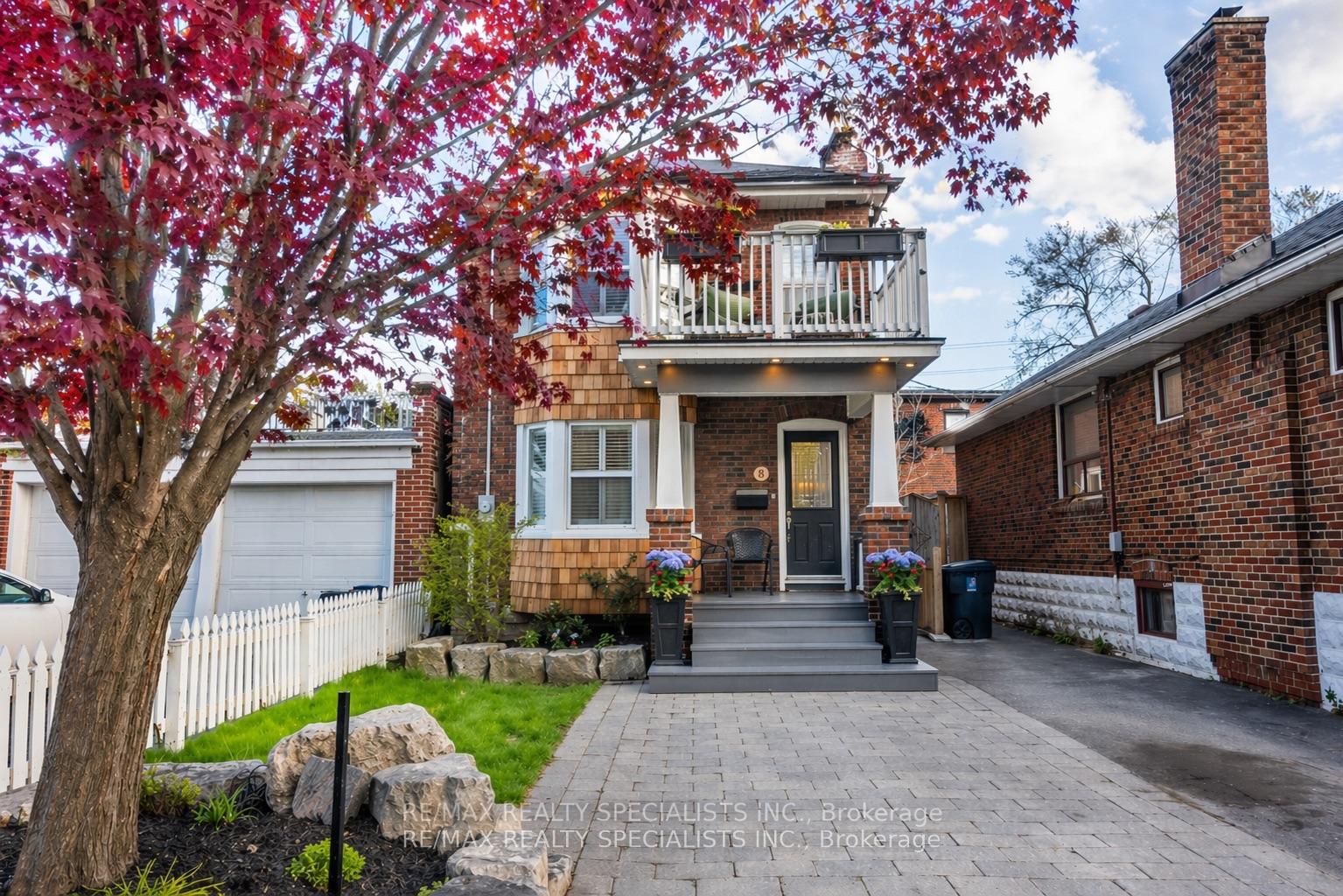 8 Primrose Avenue, Toronto W06, ON M8V 1P8
