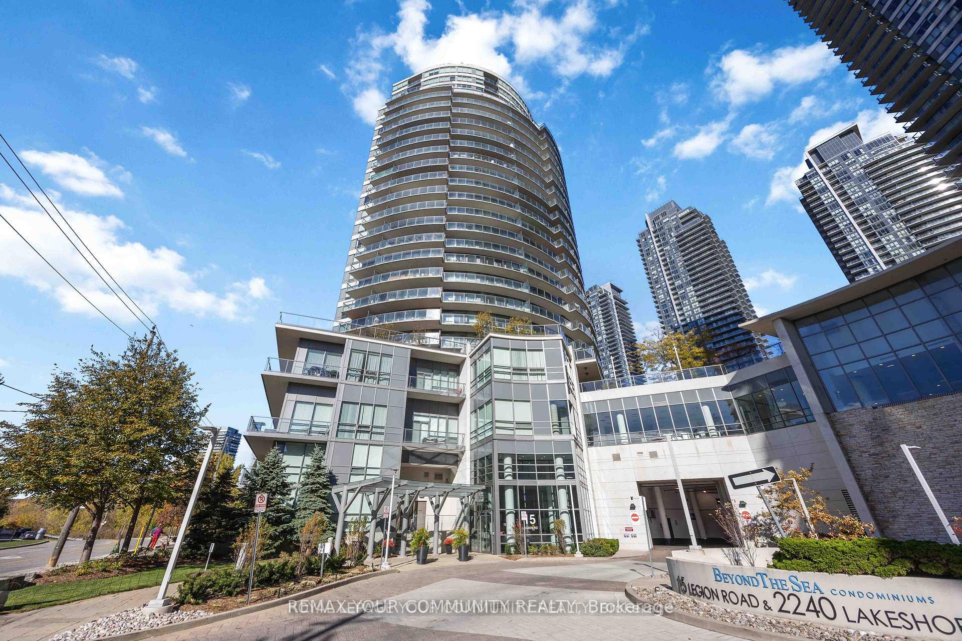 15 Legion Road 102, Toronto W06, ON M8V 0A9
