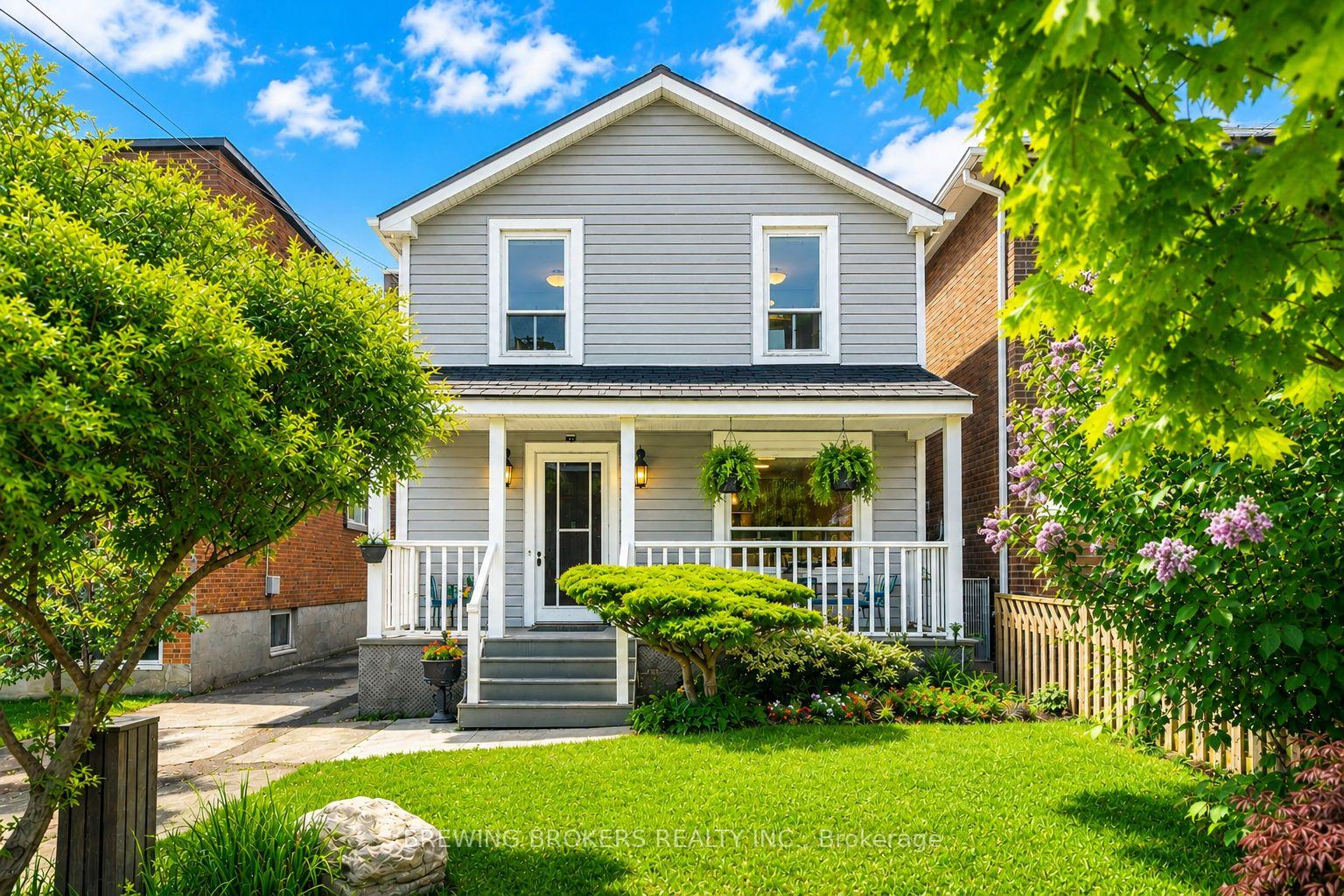 72 Thirteenth Street, Toronto W06, ON M8V 3H6