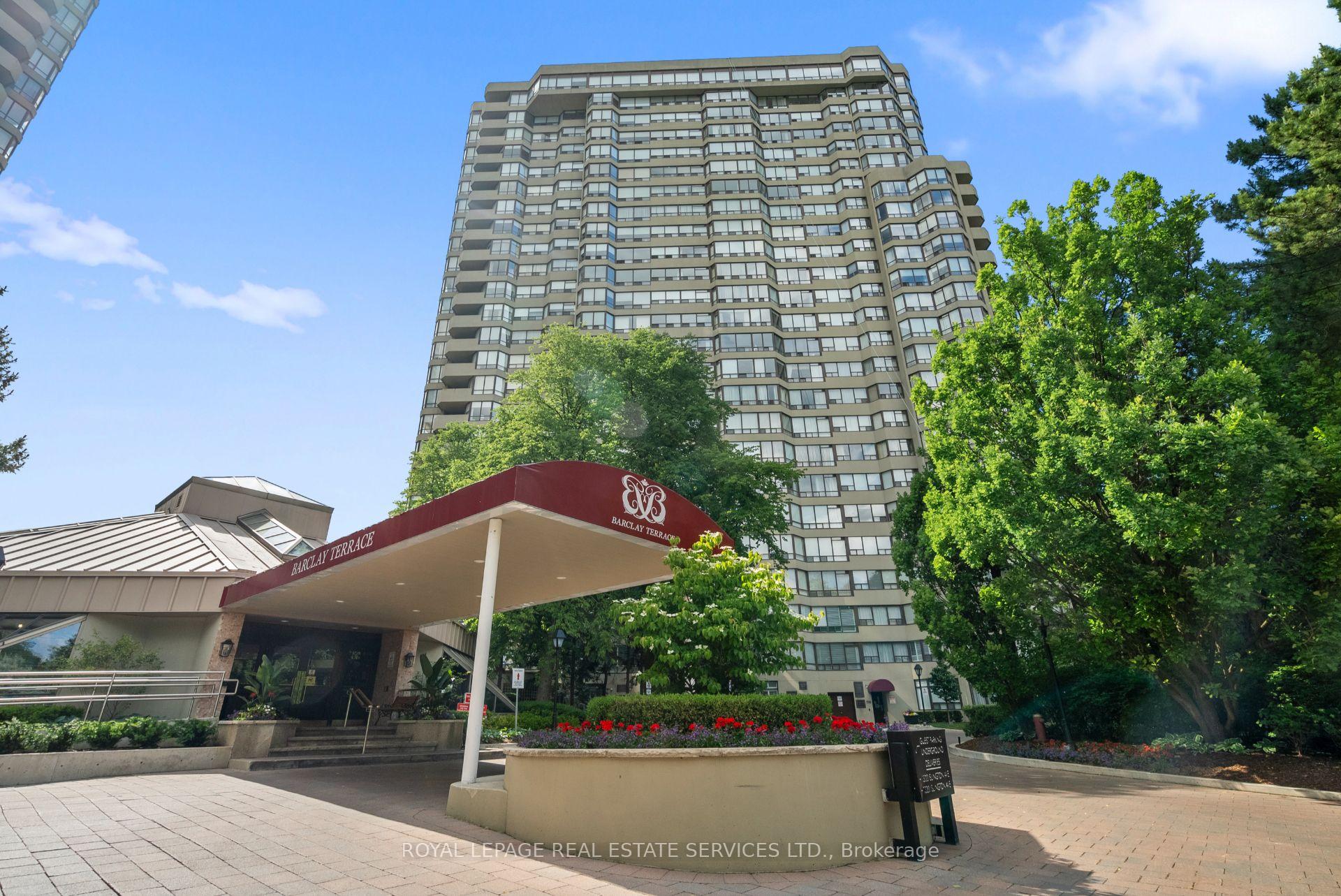 1320 Islington Avenue 1005, Toronto W08, ON M9A 5C6