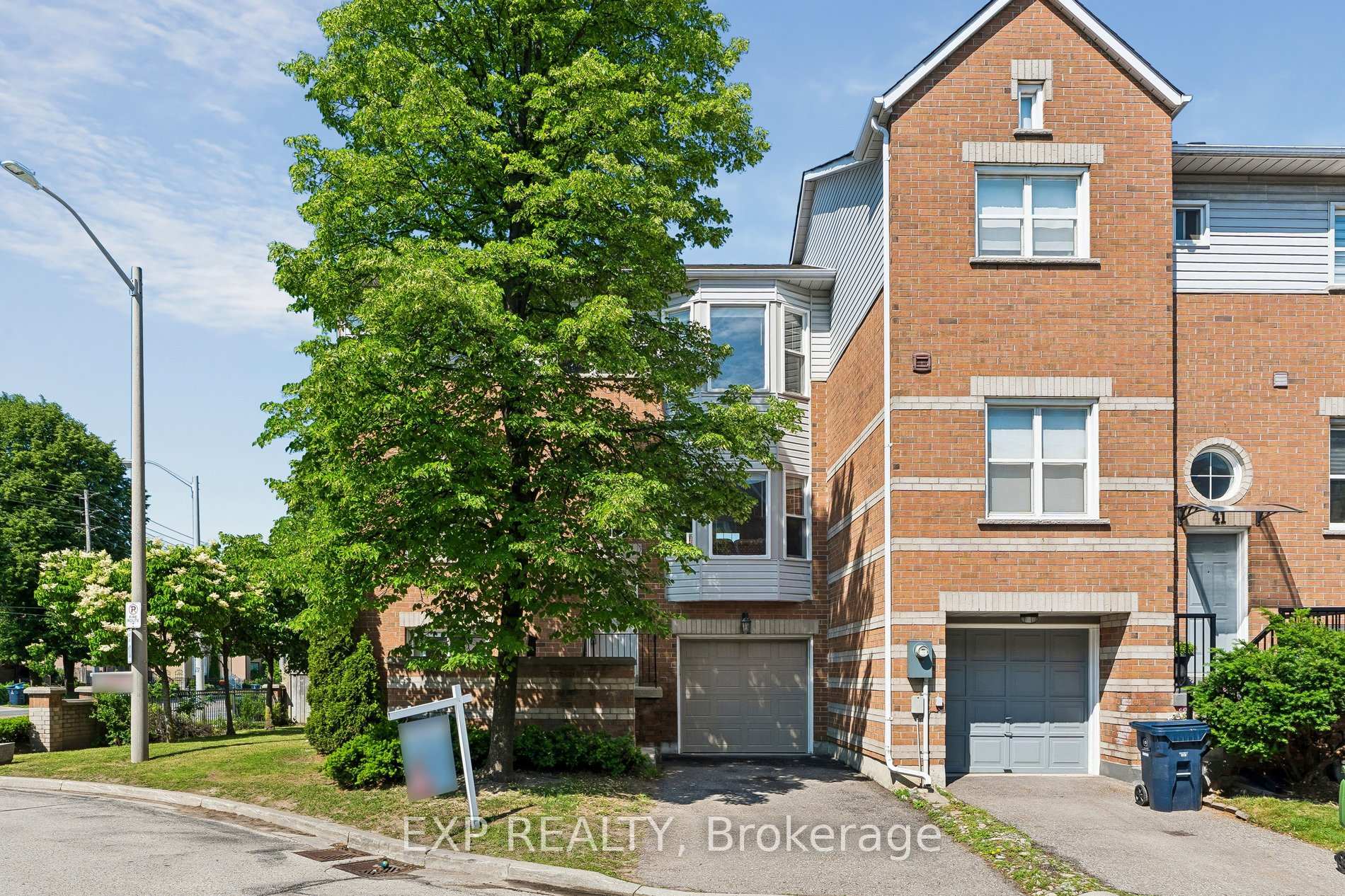 630 Evans Avenue 42, Toronto W06, ON M8W 2W6
